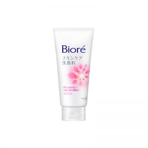 Biore Skin Care Face Wash Scrub